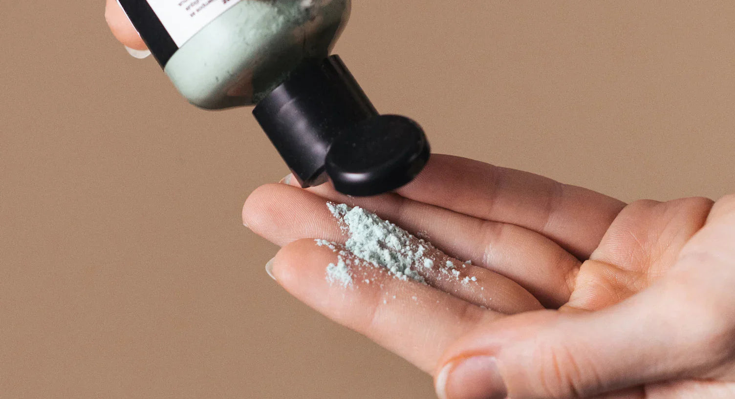 DUSTING POWDERS